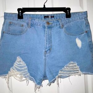 Boohoo BLUE | Denim Short Size 12